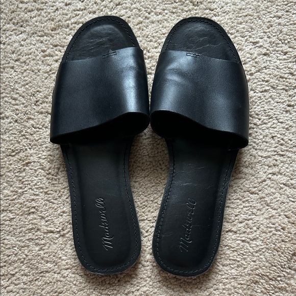 Madewell Boardwalk Post Slide Sandal in True Black Leather - Picture 7 of 10